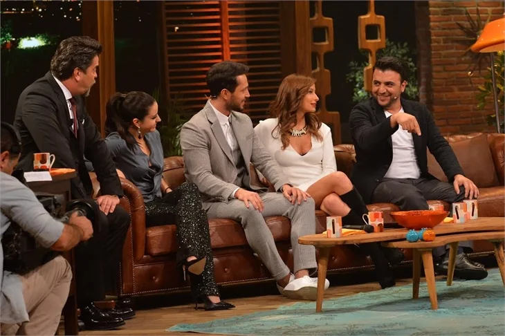 Beyaz Show'da 'Hadi İnşallah' rüzgarı!