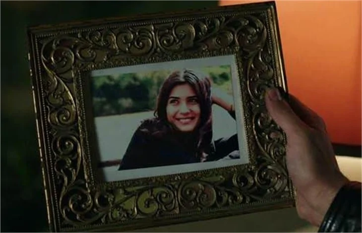 Kara Para Aşk'ta Ömer, Elif'i kurtarabilecek mi?