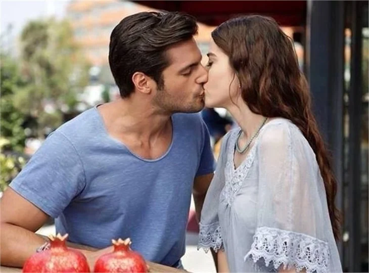 Kiraz Mevsimi'nde sürpriz ayrıllık!