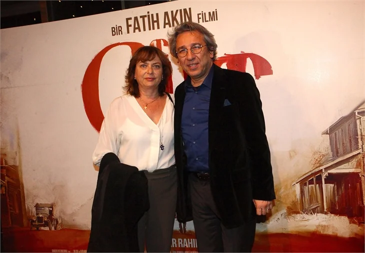 Fatih Akın'ın yeni filminin galası gerçekleşti!