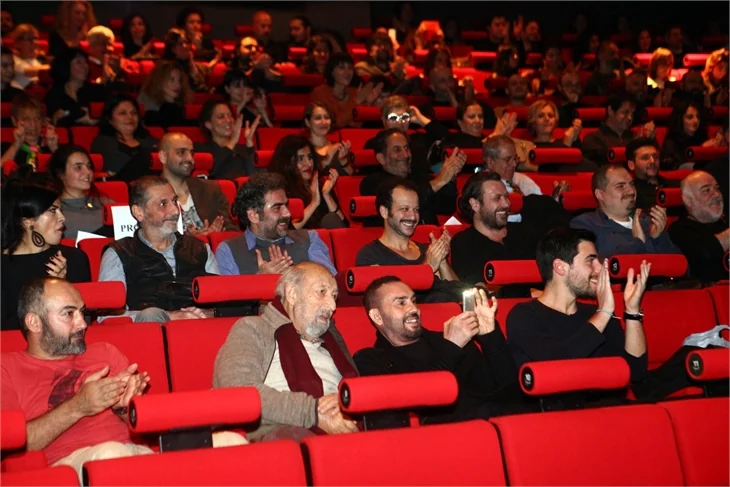 Fatih Akın'ın yeni filminin galası gerçekleşti!