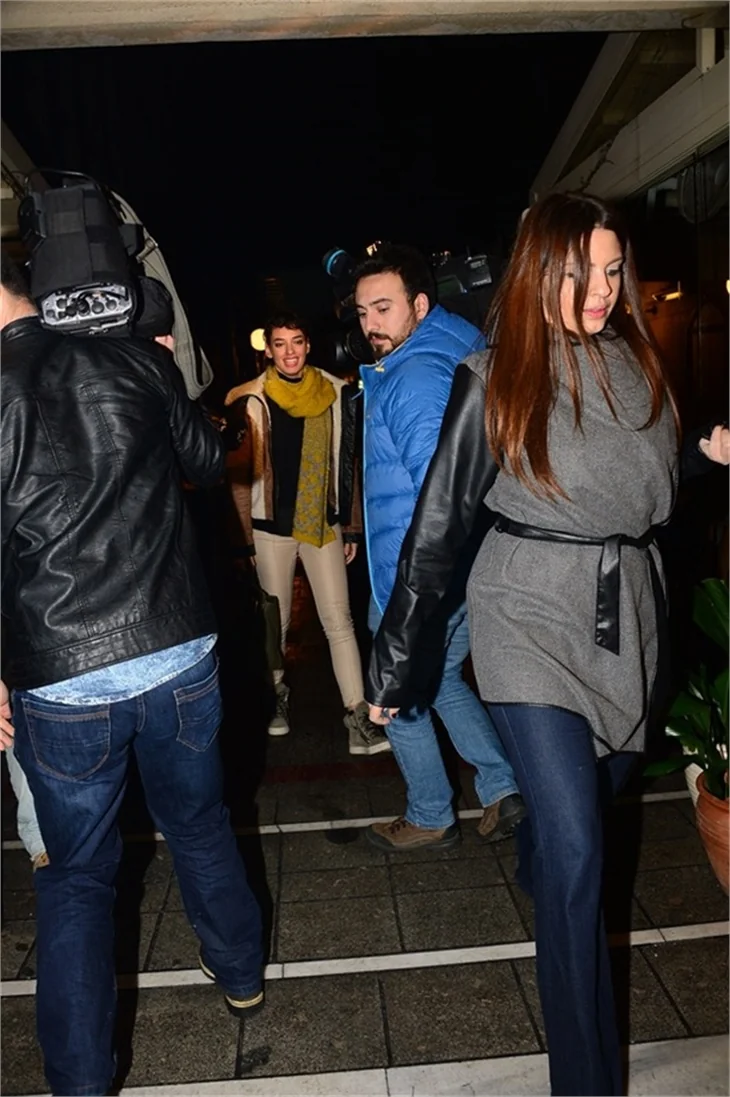 Seda Bakan ile Mine Tugay kapıda kalınca...