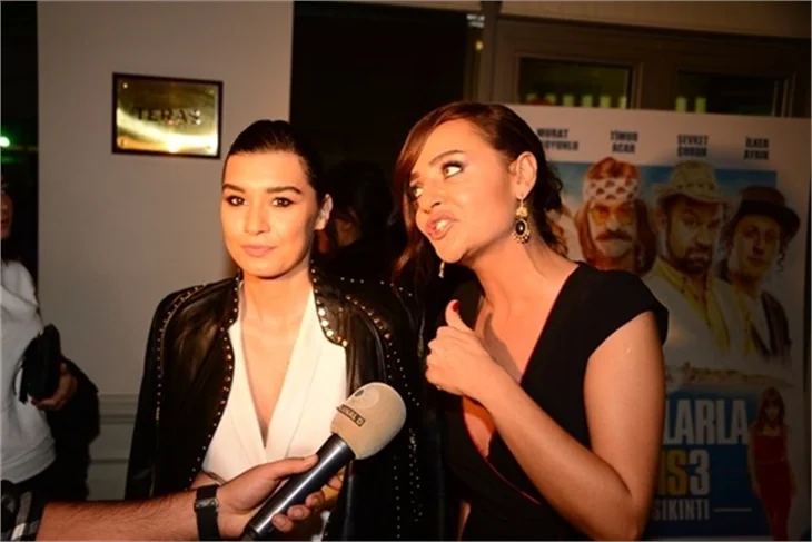 Derya Baykal uyardı: Dik dur kızım!