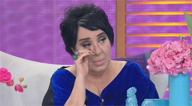 "Bu Tarz Benim"de Nur Yerlitaş'ın göz yaşları!