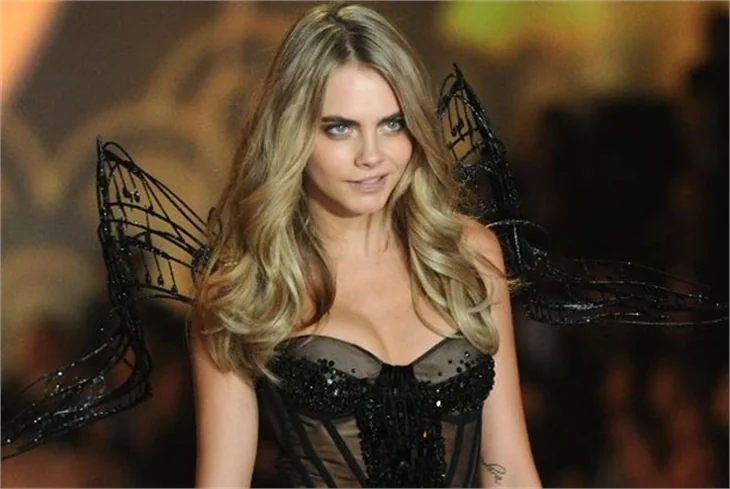 Cara Delavigne neden Victoria’s Secret defilesinde yoktu?