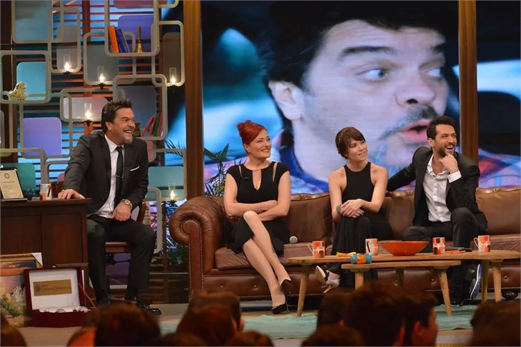Beyaz Show'da yine bol kahkaha!