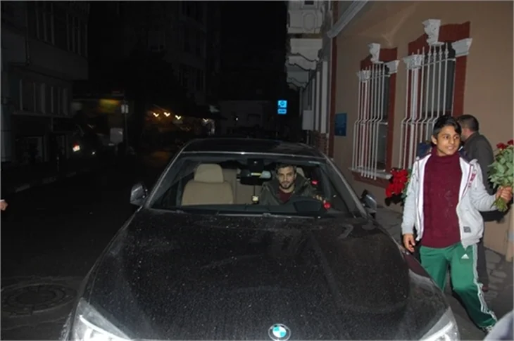 Serkan Uçar: Eşimin güle alerjisi var