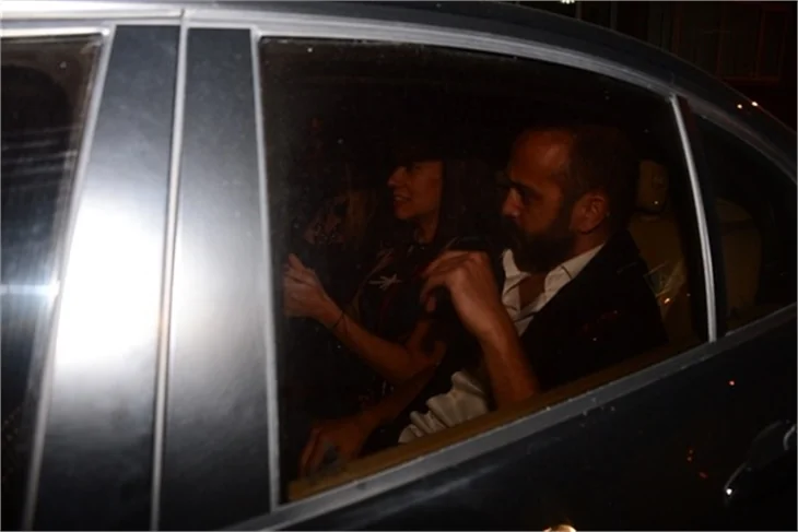Bergüzar Korel'in partisine ünlü akını!
