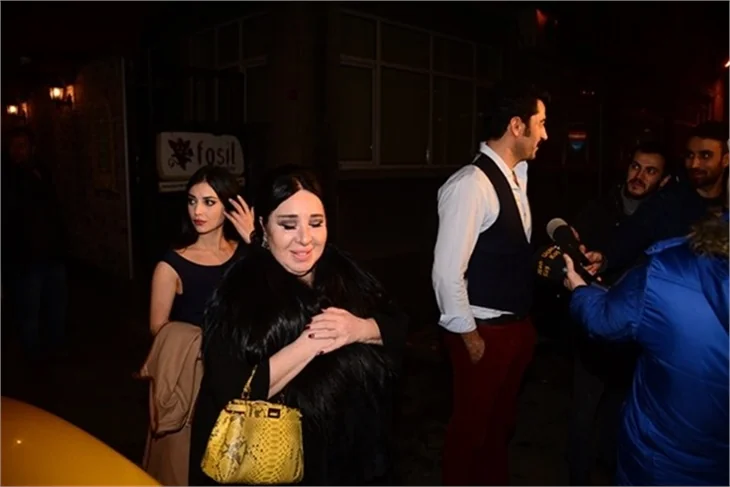 Bergüzar Korel'in partisine ünlü akını!