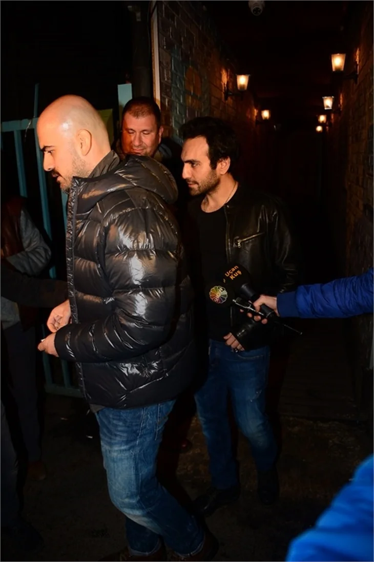 Bergüzar Korel'in partisine ünlü akını!