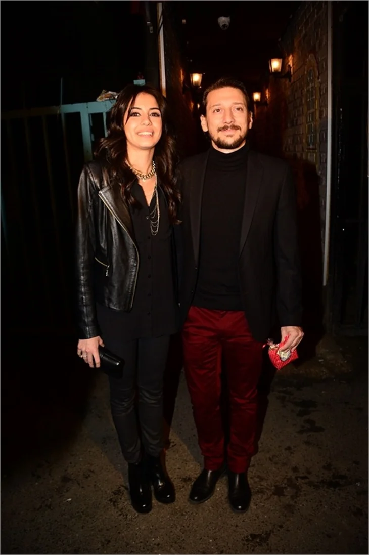 Bergüzar Korel'in partisine ünlü akını!