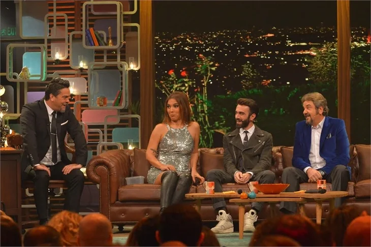 Beyaz Show'da kahkaha tufanı!