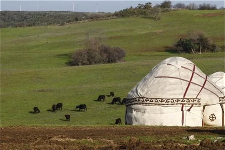 Diriliş "Ertuğul" dizi setine sürpriz ziyaret