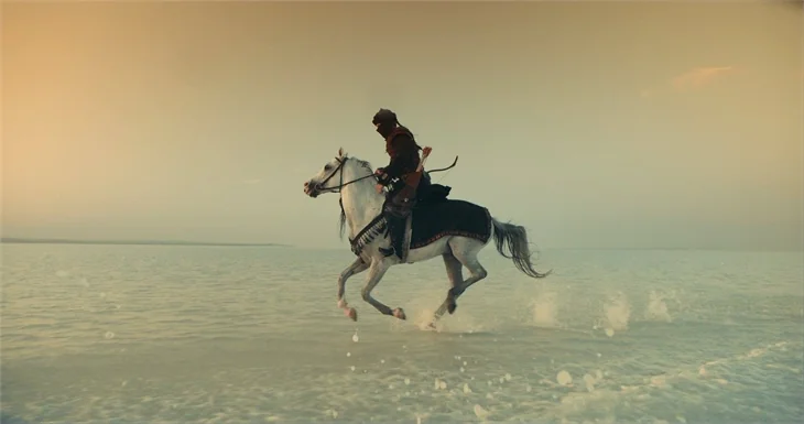 Diriliş "Ertuğul" dizi setine sürpriz ziyaret