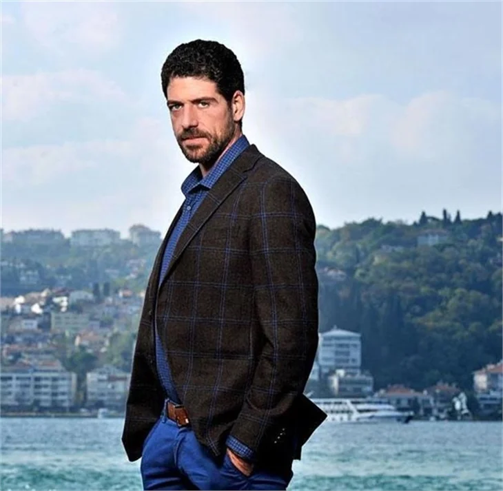 "Paramparça" neden bu kadar tuttu?