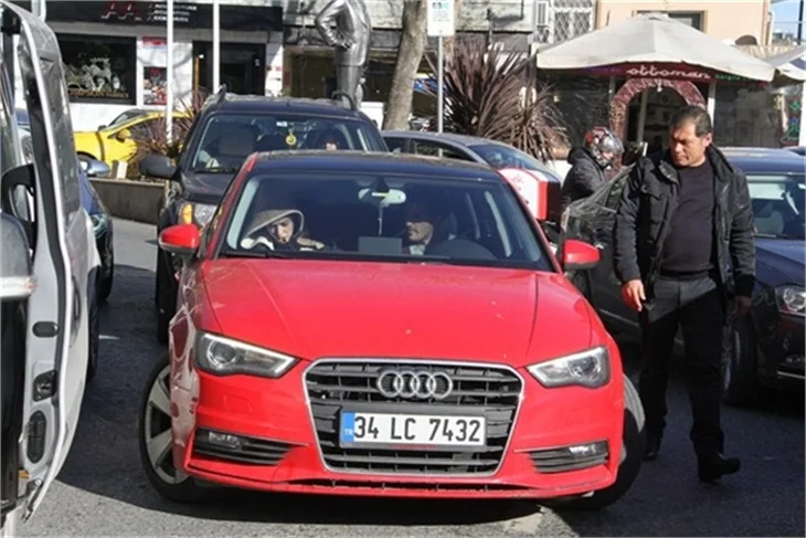 ‘Kiraz Mevsimi’nde set aşkı gerçek mi oldu?