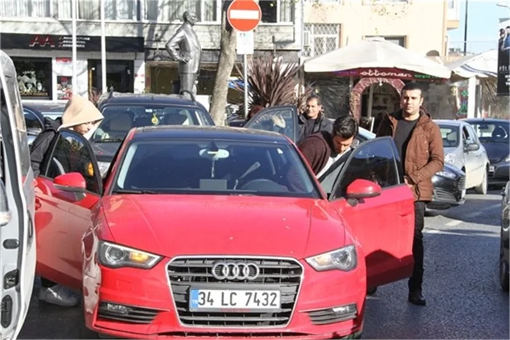 ‘Kiraz Mevsimi’nde set aşkı gerçek mi oldu?