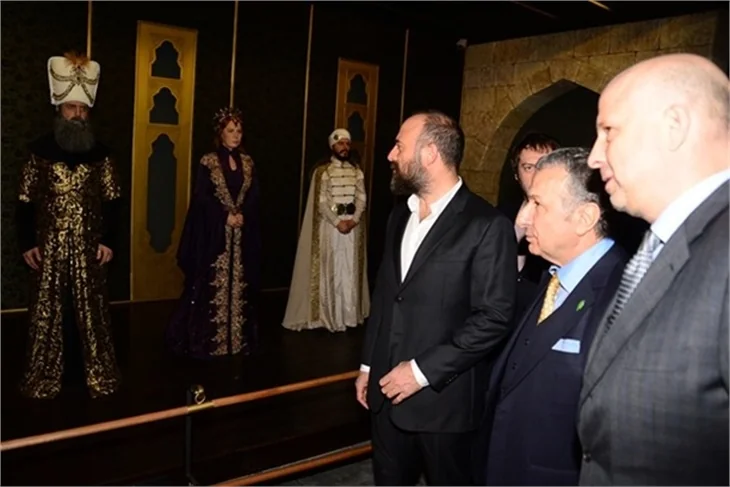 Muhteşem Yüzyıl Sergisi'nde Meryem Uzerli neden yok?