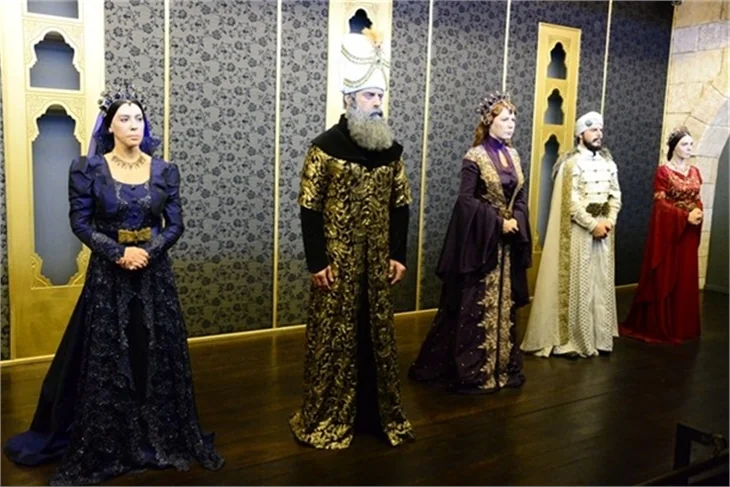 Muhteşem Yüzyıl Sergisi'nde Meryem Uzerli neden yok?