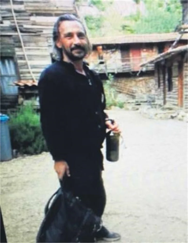 Özgü Namal ve sevgilisi ilk kez görüntülendi!