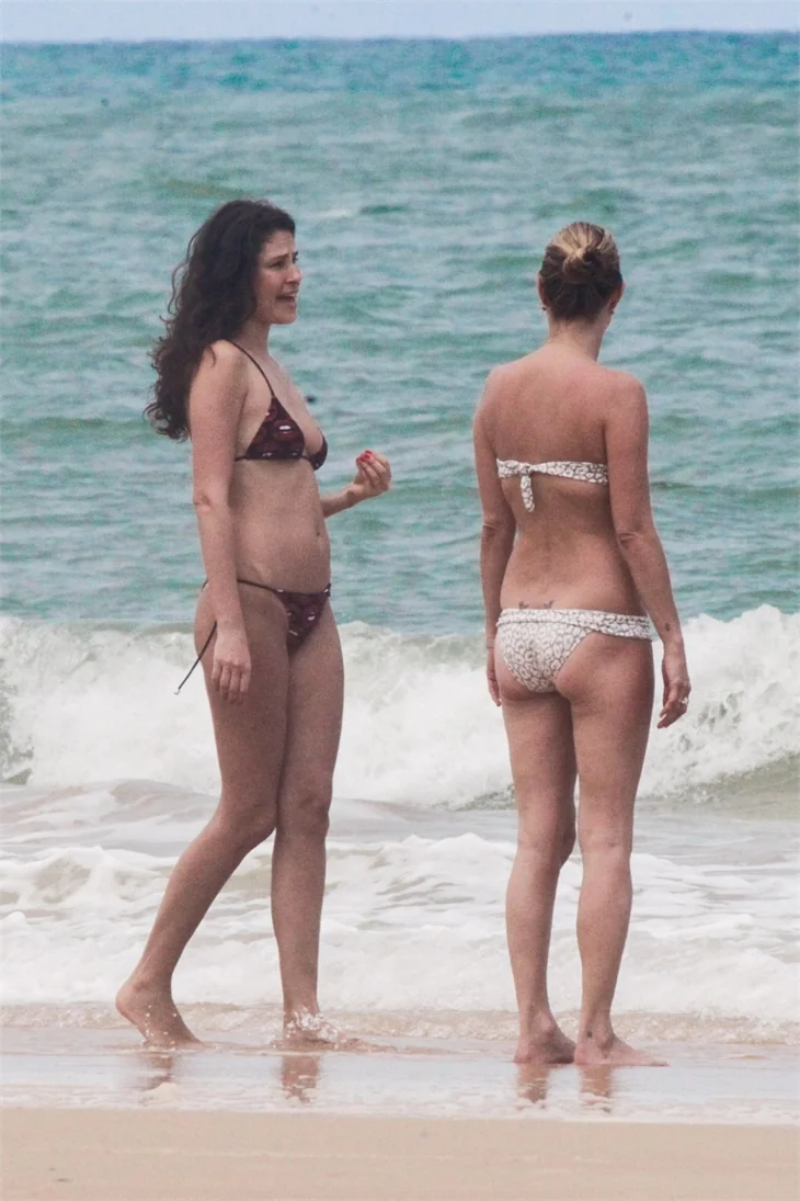 Kate Moss ve Naomi Campbell Brezilya sahillerinde