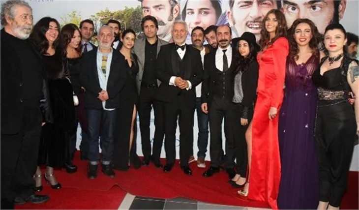 Mucize filminin galasına ünlü yağmuru!