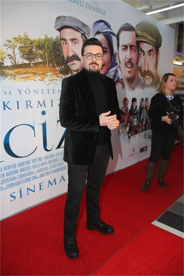 Mucize filminin galasına ünlü yağmuru!