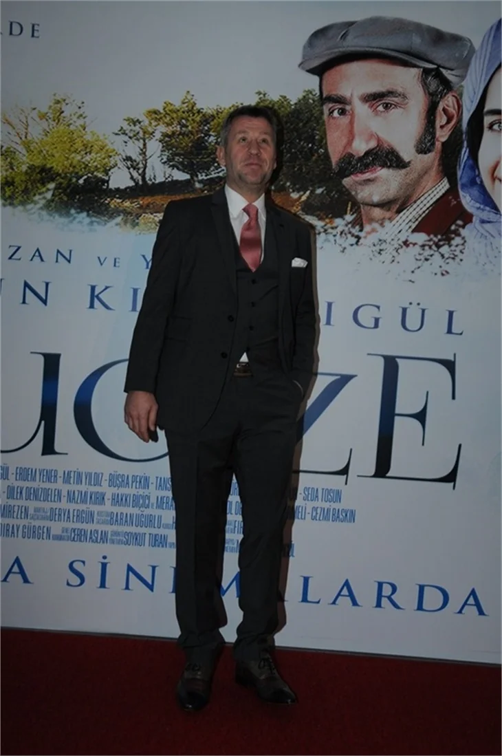 Mucize filminin galasına ünlü yağmuru!