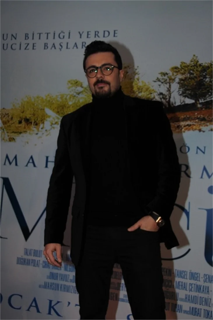 Mucize filminin galasına ünlü yağmuru!