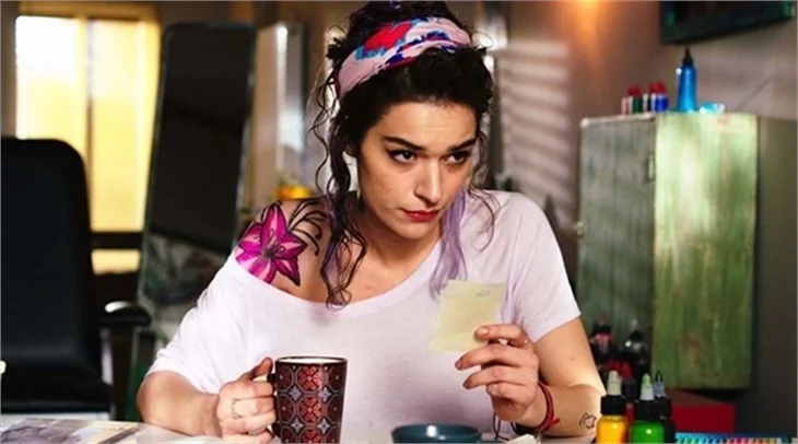 Asla Vazgeçmem dizisinde kimler var?
