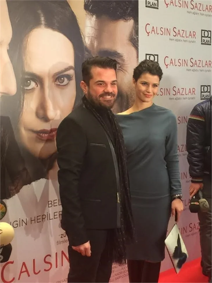'Çalsın Sazlar' filminin galasına ünlü akını!
