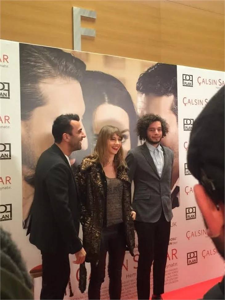 'Çalsın Sazlar' filminin galasına ünlü akını!