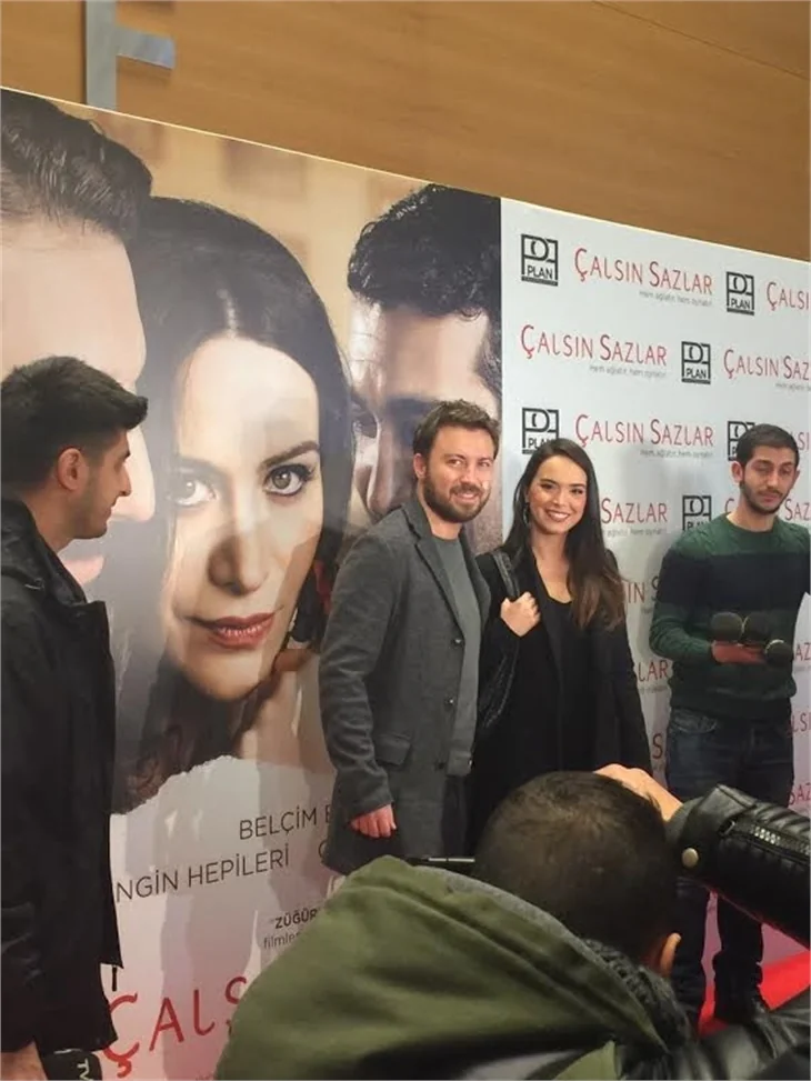 'Çalsın Sazlar' filminin galasına ünlü akını!