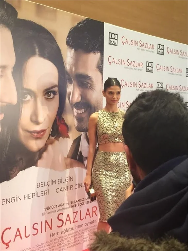 'Çalsın Sazlar' filminin galasına ünlü akını!