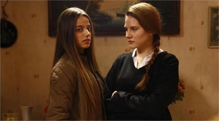 Paramparça’nın nankör kızı Hazal!