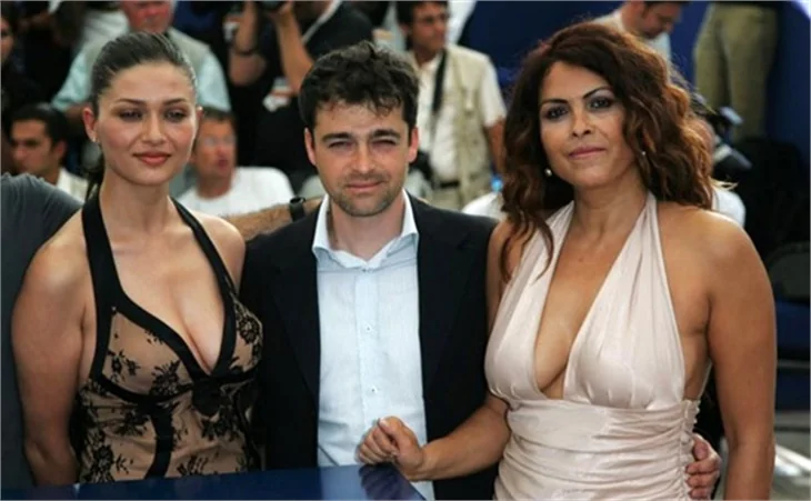 Paramparça'nın kötü kadını; Keriman!