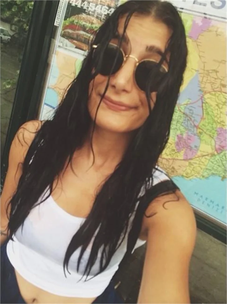 İrem Derici'den 'Mal Üniversiteliler' açıklaması!