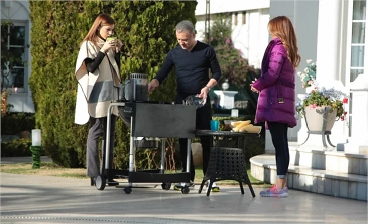 Medcezir'de olay var!