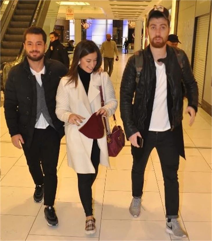 Buse Terim-Volkan Bahçekapılı çifti ile Oğulcan Engin buluştu!