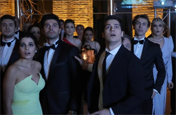 Medcezir'de Yaman, Sude için kendini tehlikeye atıyor!