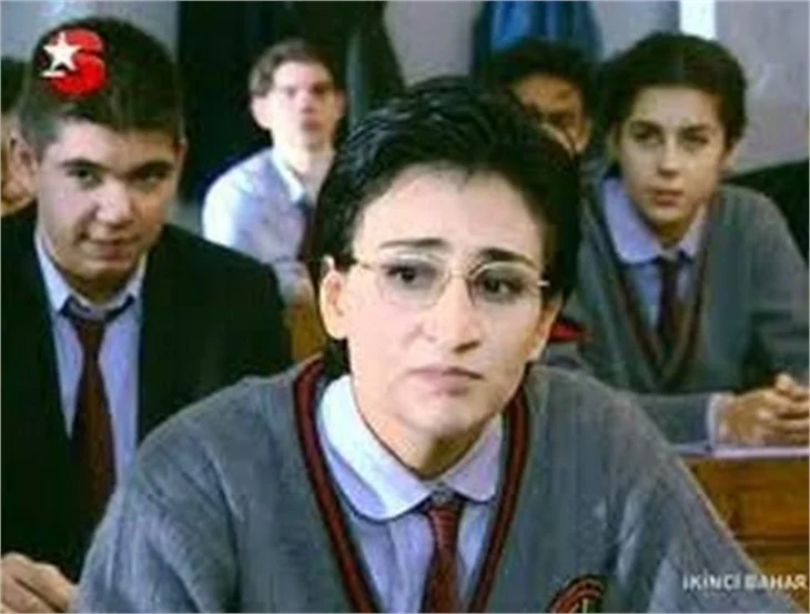 'İkinci Bahar' dizisinden çıkan şöhretler!