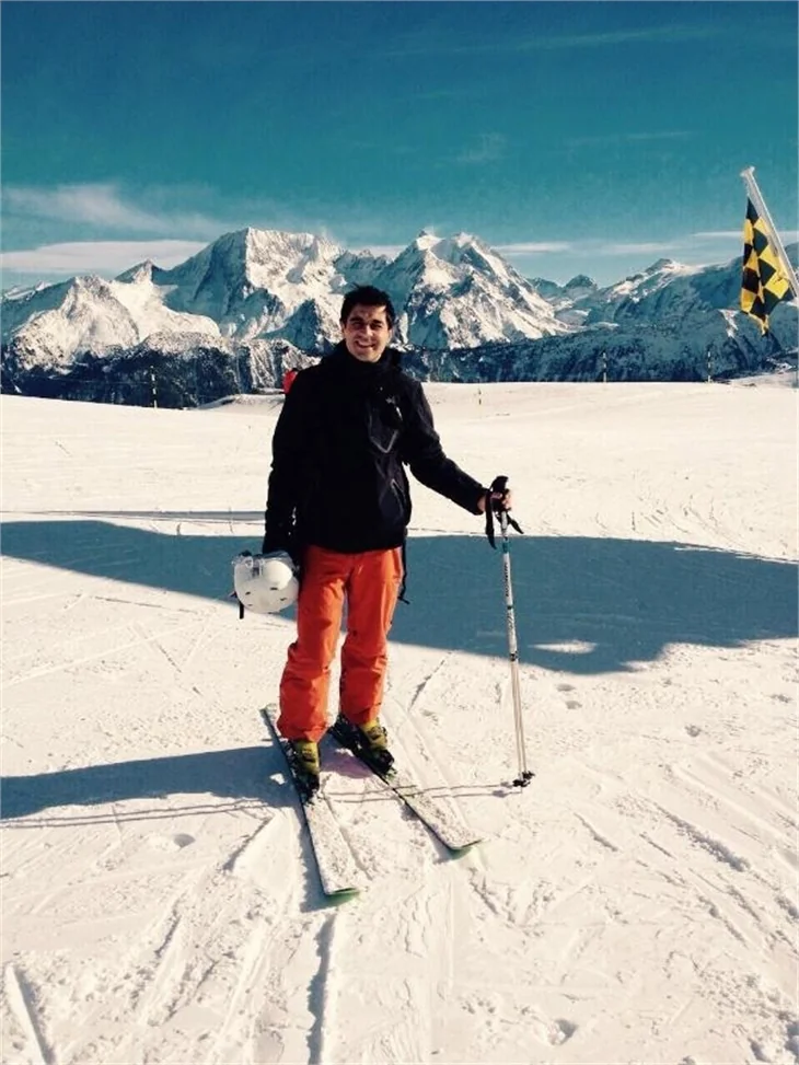 Cansel Elçin'in Fransa molası!
