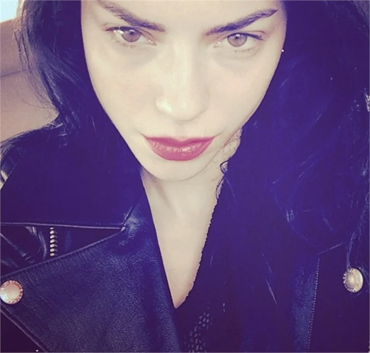 Merve Boluğur'un instagram halleri!