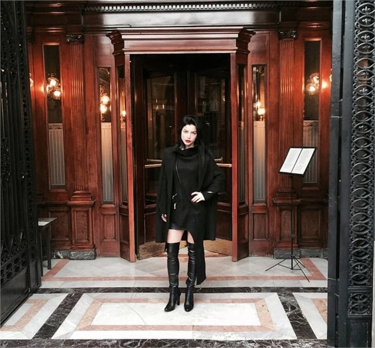 Merve Boluğur'un instagram halleri!
