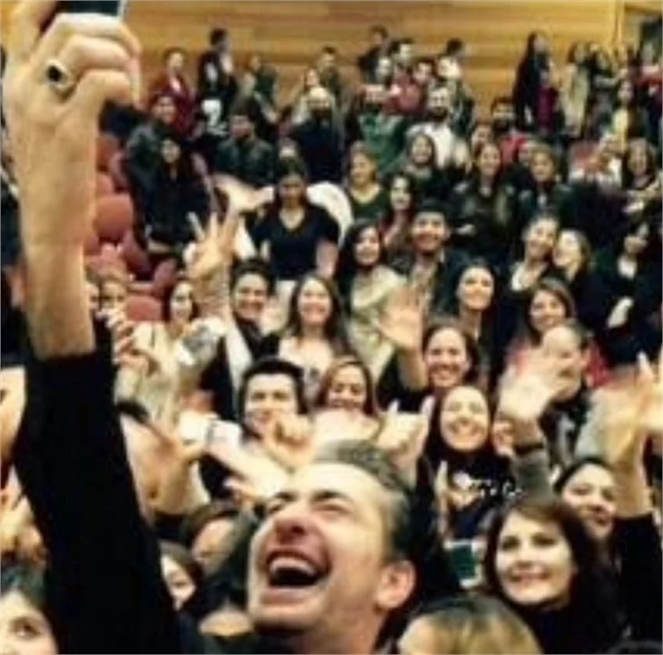 Kıbrıs Yakın Doğu Üniversitesi Ödül Töreni'nde neler oldu?