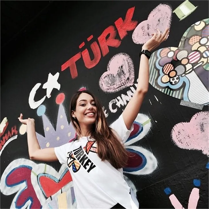 Kainat Güzeli yarışmasına böyle hazırlanıyorlar!