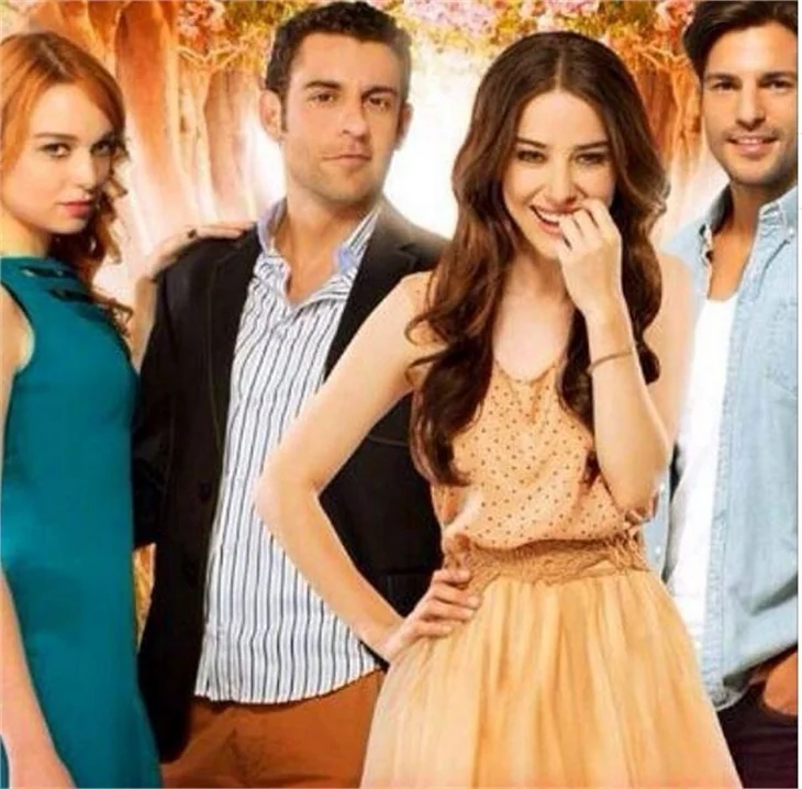 Kiraz Mevsimi'nin Öykü'sü Özge Gürel hakkında bilinmeyenler