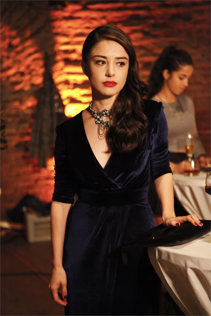 Kiraz Mevsimi'nin Öykü'sü Özge Gürel hakkında bilinmeyenler