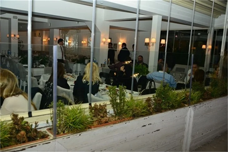 Asena Erkin'den milyonluk kaza!