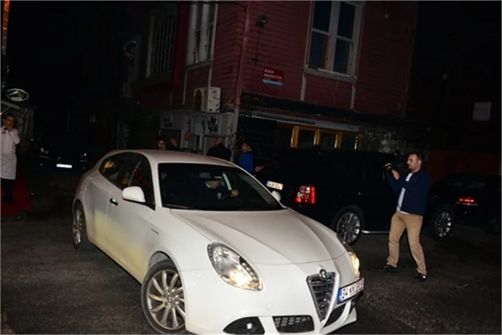 Asena Erkin'den milyonluk kaza!